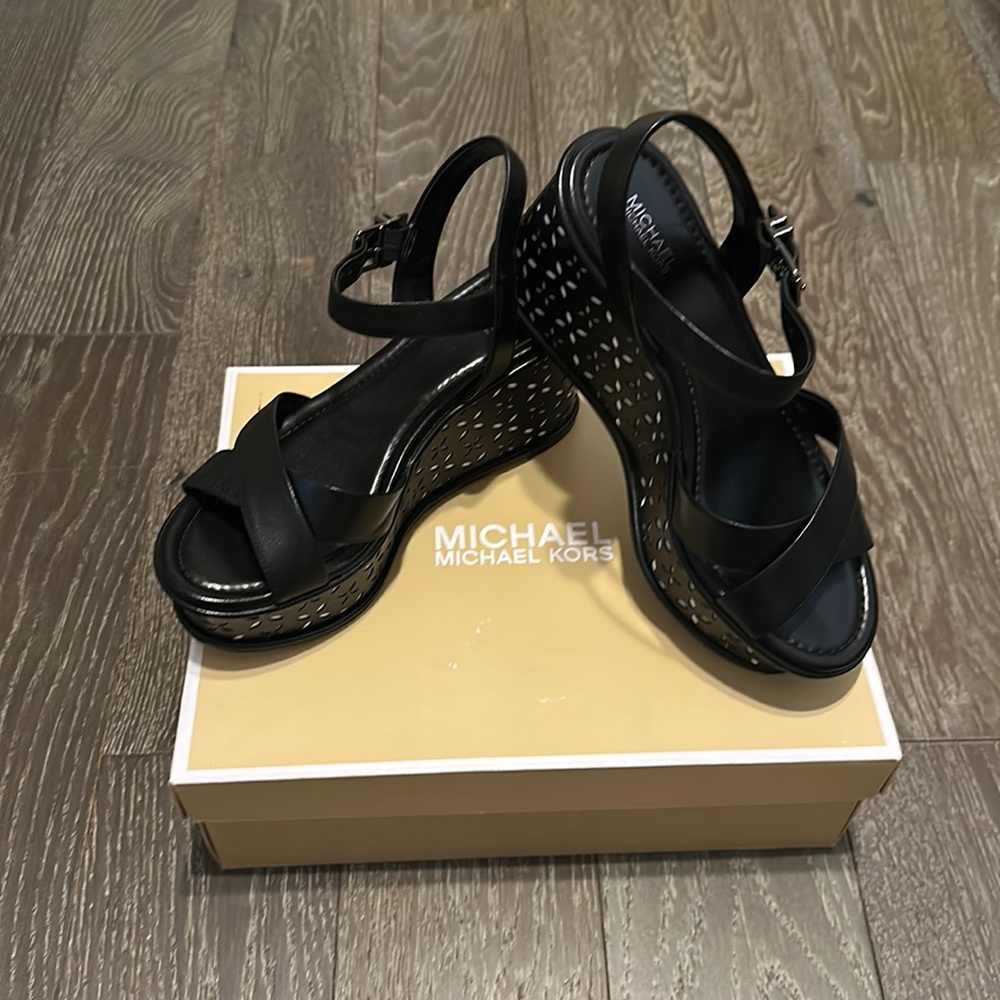 Michael Kors black sandals in like new condition!